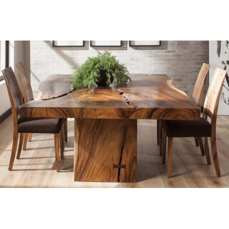 Table en bois