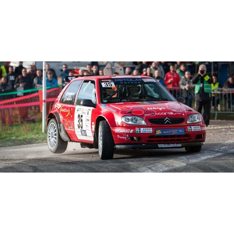 voiture de rallye saxo VTS