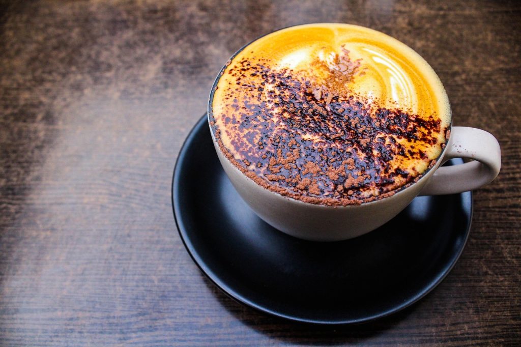 café avec biscuits